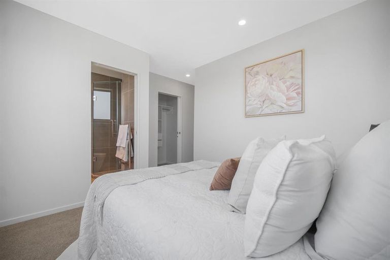 Photo of property in 72 Opoka Street, Papakura, 2110