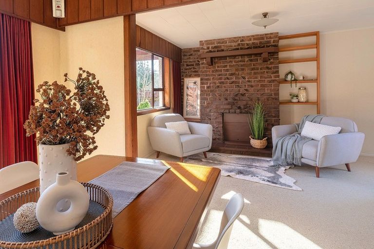 Photo of property in 15 Olive Terrace, Paraparaumu Beach, Paraparaumu, 5032