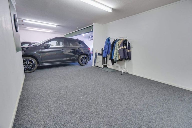 Photo of property in 45a Simla Crescent, Khandallah, Wellington, 6035