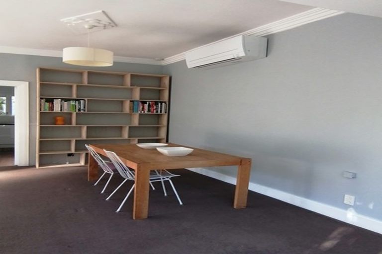 Photo of property in 14 Mount Pleasant Road, Aro Valley, Wellington, 6012