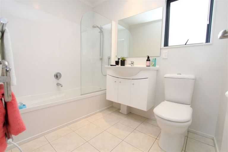 Photo of property in 64 Waverton Terrace, Churton Park, Wellington, 6037