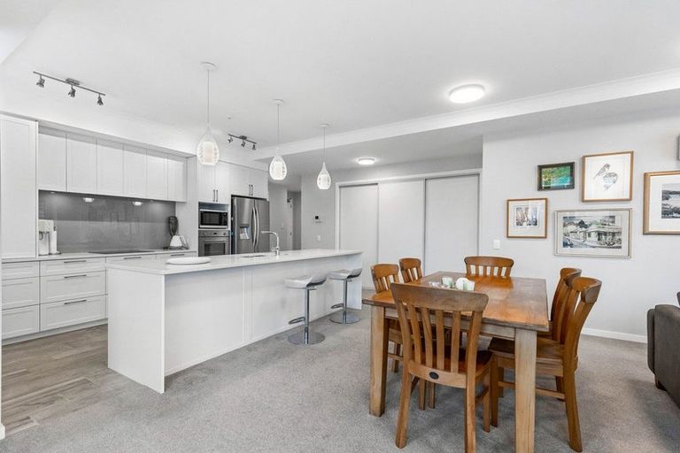 Photo of property in 91 Panorama Heights, Orewa, 0931