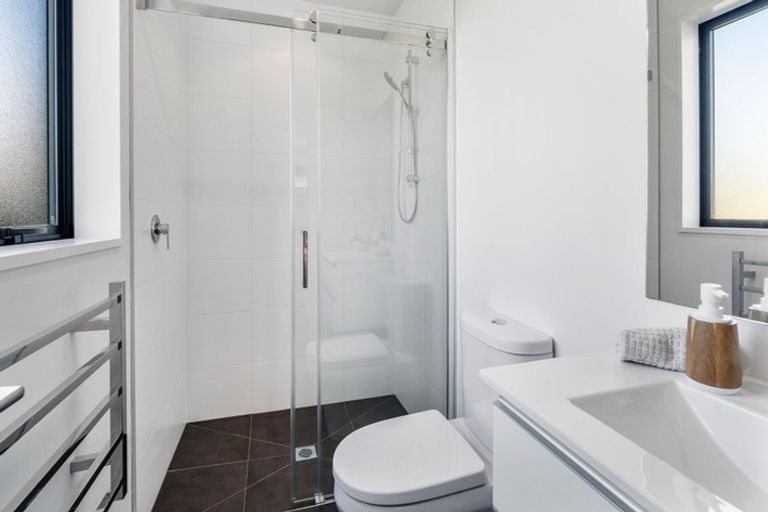 Photo of property in 67 Tara Crescent, Woodend, 7610