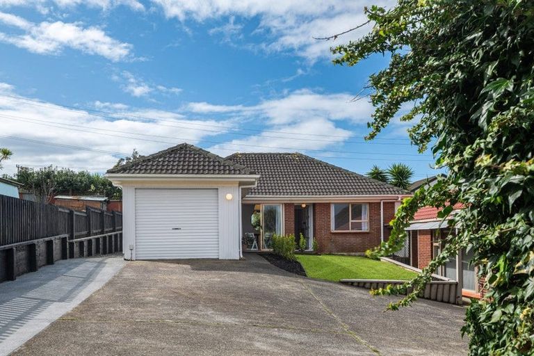 Photo of property in 3/6 Keys Street, Belmont, Auckland, 0622