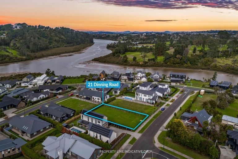 Photo of property in 21 Dinning Road, Riverhead, 0820