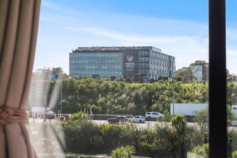 Photo of property in 27 Haroto Street, Manukau, Auckland, 2104