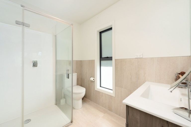 Photo of property in 18 Southill Way, Pyes Pa, Tauranga, 3112