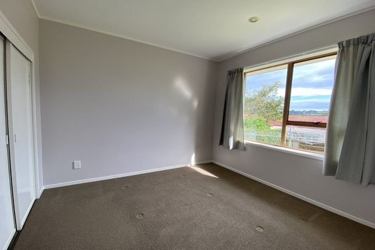 Photo of property in 1/11 Tainui Street, Torbay, Auckland, 0630