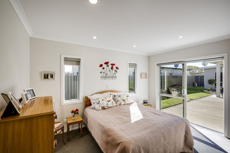 Photo of property in 31 Pacific Avenue, Poraiti, Napier, 4112