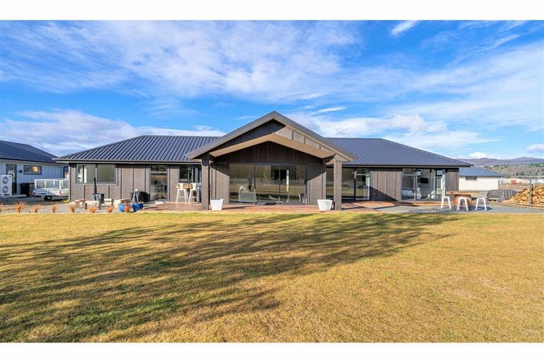 Photo of property in 55 Larch Crescent, Alexandra, 9320