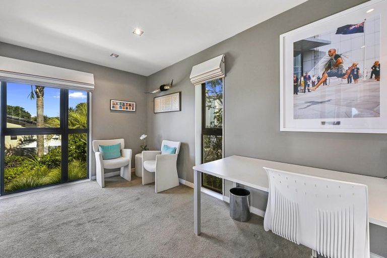 Photo of property in 1/8 The Esplanade, Campbells Bay, Auckland, 0630