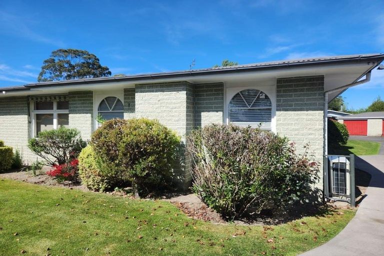 Photo of property in 1/45 Westburn Terrace, Burnside, Christchurch, 8041