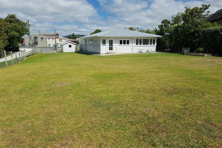 Photo of property in 1 Shoemaker Road, Waipu, 0510