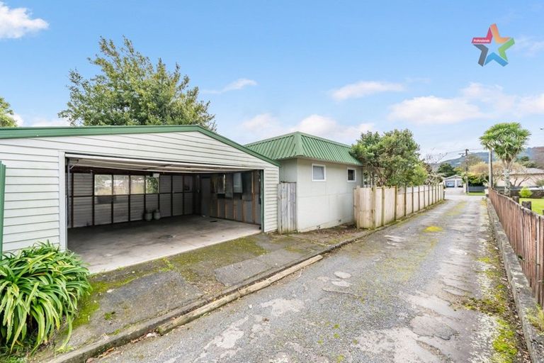 Photo of property in 5 Faulke Avenue, Wainuiomata, Lower Hutt, 5014