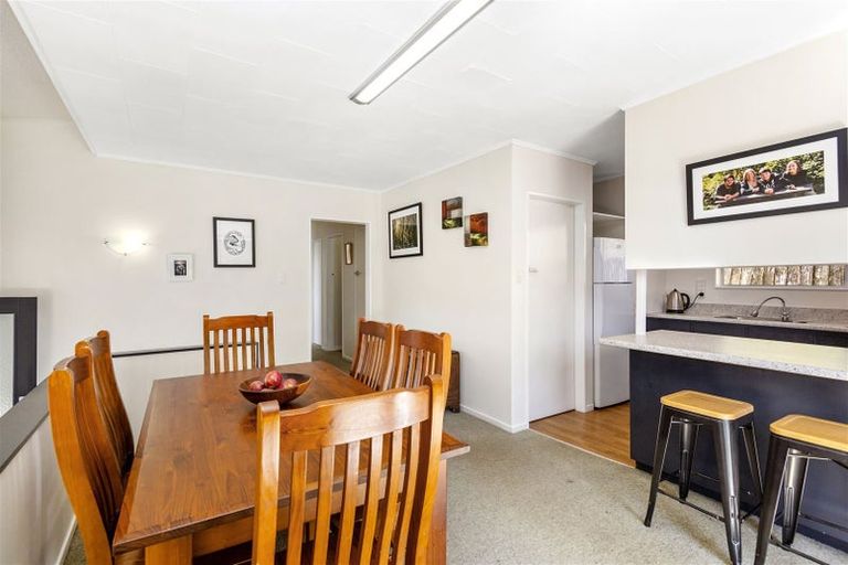 Photo of property in 14 Voltaire Street, Karori, Wellington, 6012