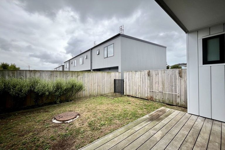 Photo of property in 1/22 James Laurie Street, Henderson, Auckland, 0612