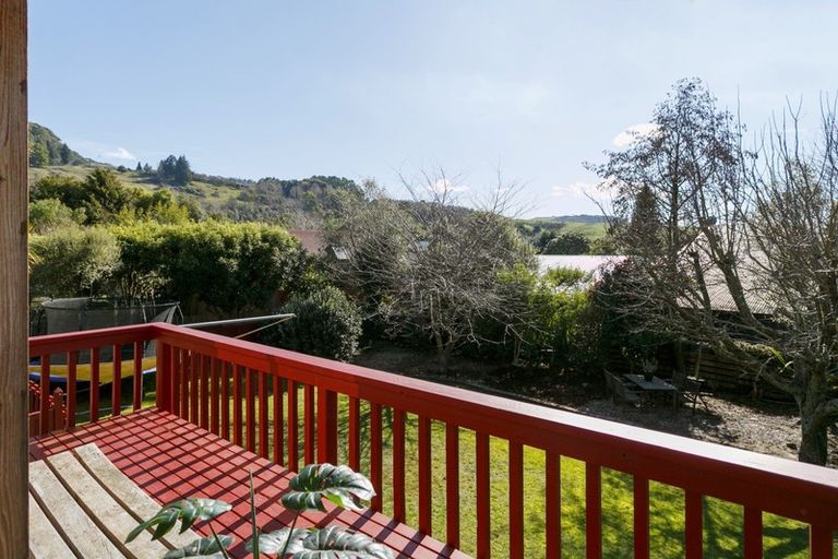 Photo of property in 24 Cherry Lane, Acacia Bay, Taupo, 3330