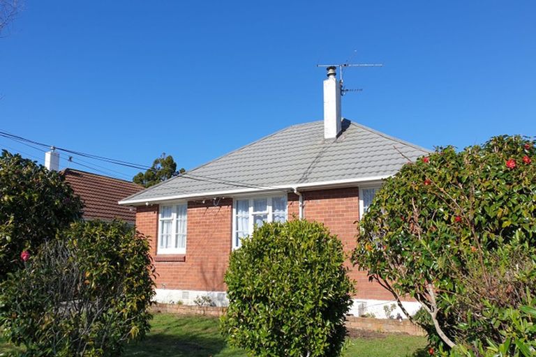 Photo of property in 1/50 Dyer Street, Epuni, Lower Hutt, 5011