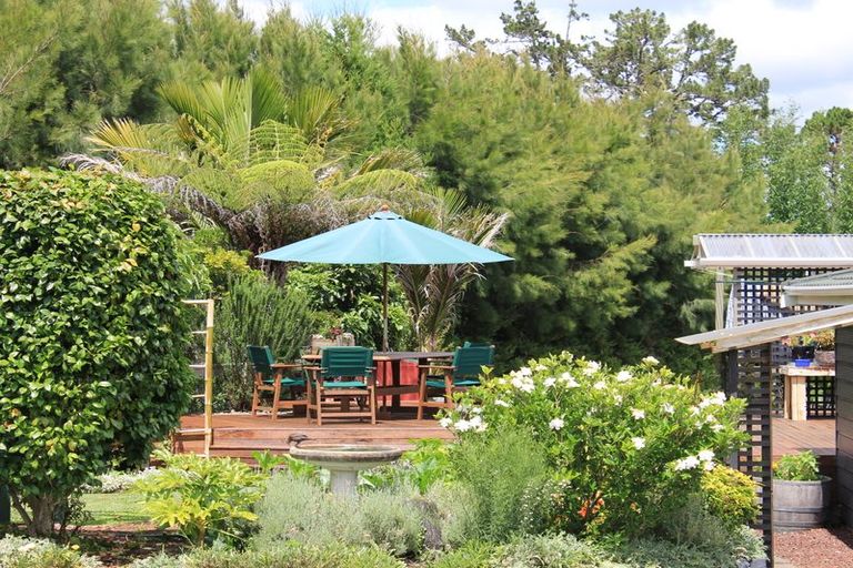 Photo of property in 61 Access Road, Kerikeri, 0230