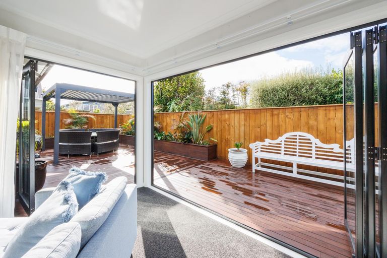 Photo of property in 21b Stewart Crescent, Hokowhitu, Palmerston North, 4410