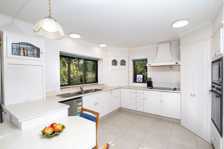 Photo of property in 2 Chestnut Court, Havelock North, 4130