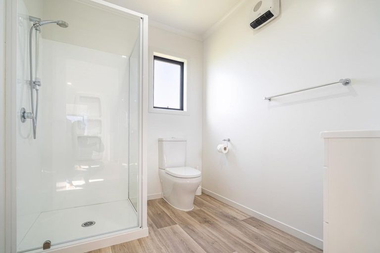 Photo of property in 17 Cunaris Way, Te Anau, 9600