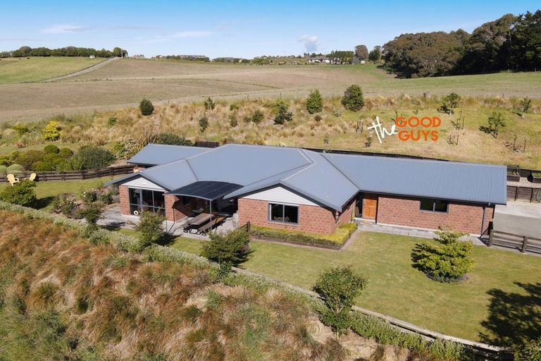 Photo of property in 2 Jessop Street, South Hill, Oamaru, 9400