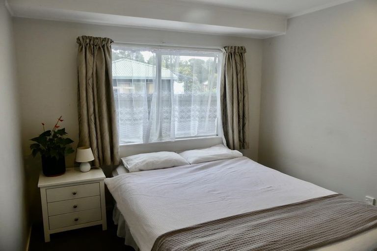 Photo of property in 7 Meynell Court, Glen Eden, Auckland, 0602