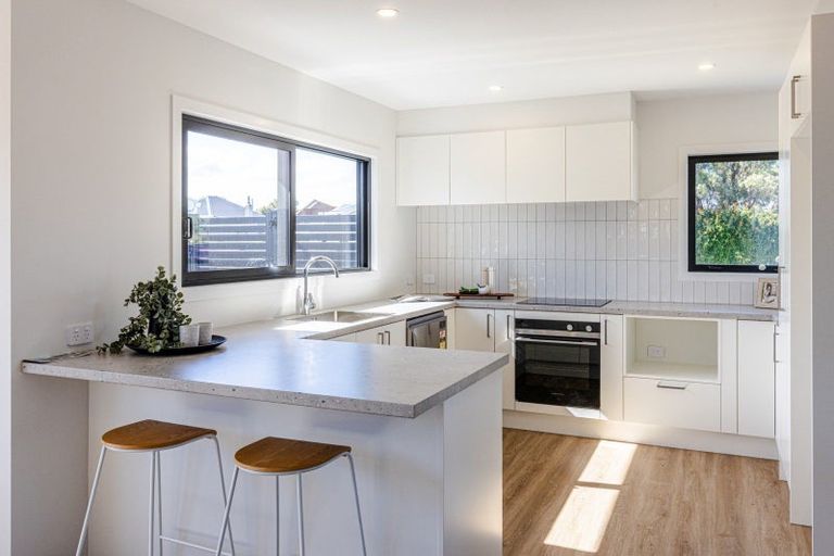 Photo of property in 6 Cambridge Street, Gonville, Whanganui, 4501