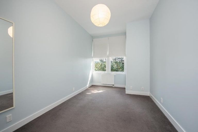 Photo of property in 11 Upper Bourke Street, Kilbirnie, Wellington, 6022