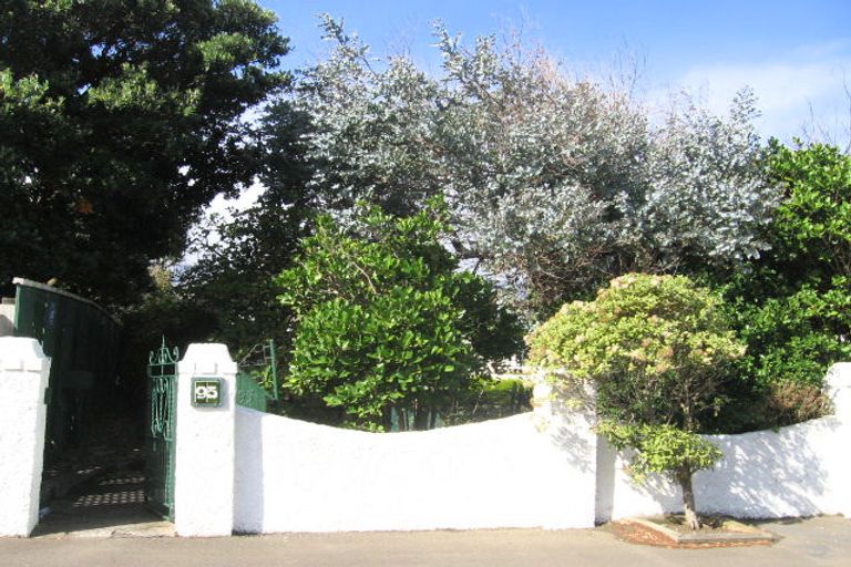 Photo of property in 3/95a Freyberg Street, Lyall Bay, Wellington, 6022