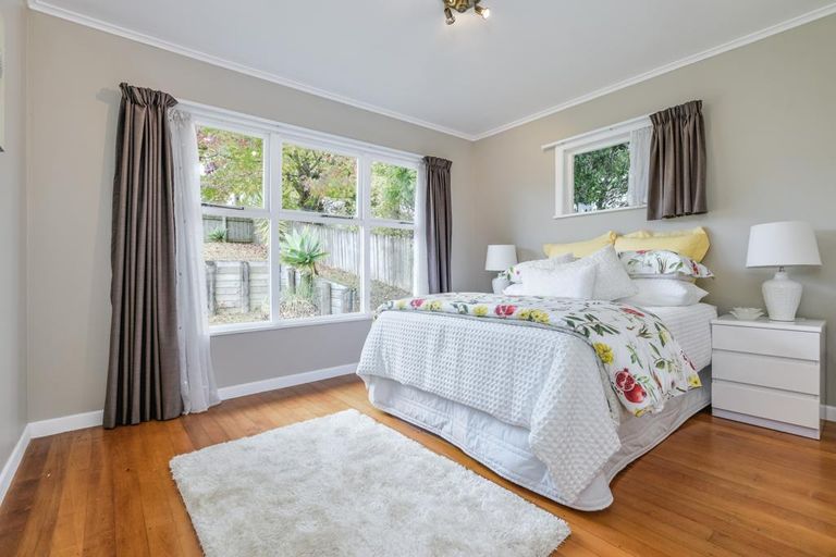 Photo of property in 87 Rosier Road, Glen Eden, Auckland, 0602