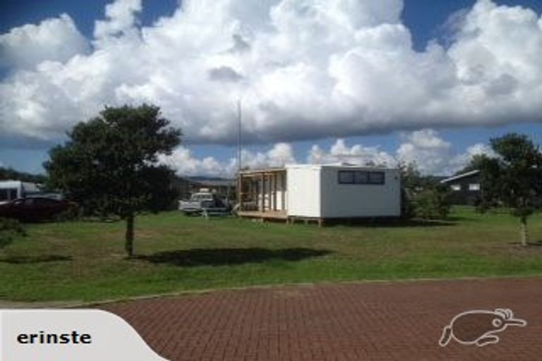 Photo of property in 104 Nikau Close, Matarangi, Whitianga, 3592