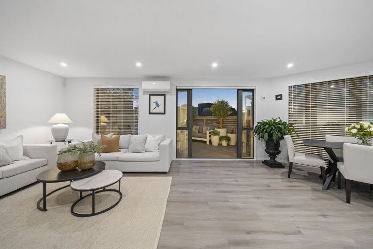 Photo of property in 2 Pottery Crescent, Hobsonville, Auckland, 0618