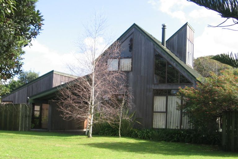 Photo of property in 7 Lowe Park Lane, Pauanui, Hikuai, 3579