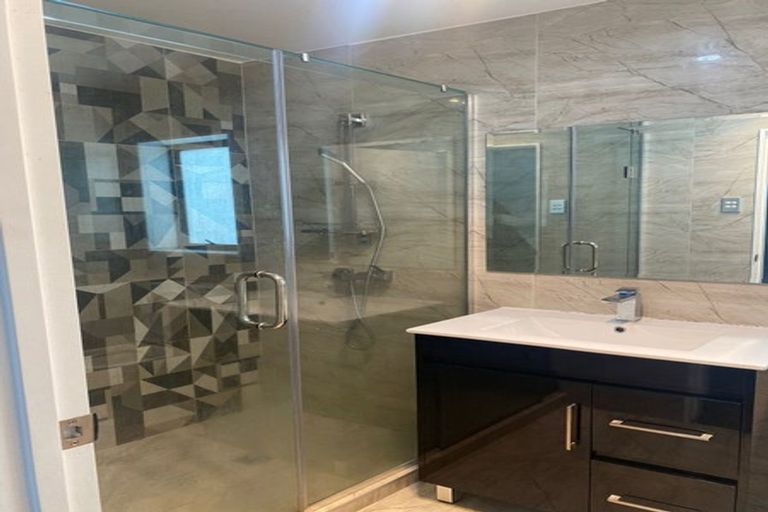 Photo of property in 1 Kendall Court, Wattle Downs, Auckland, 2103