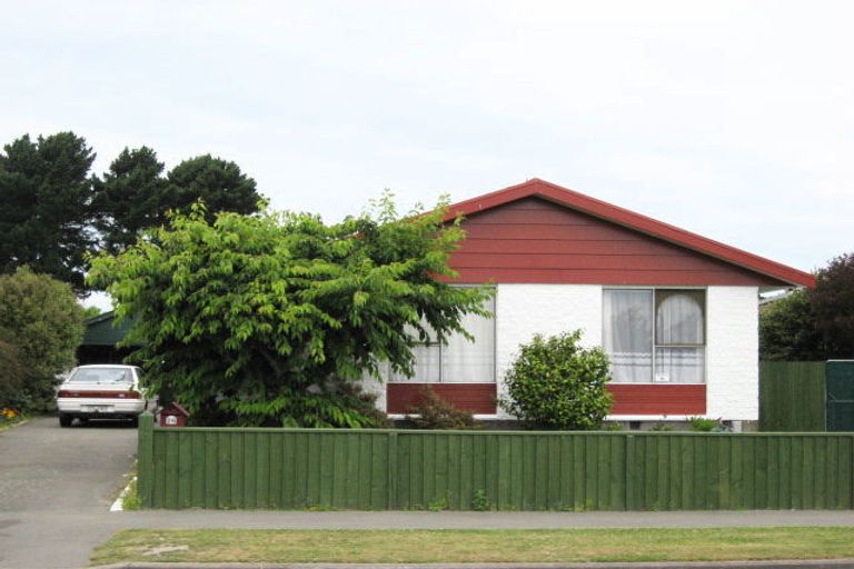 Photo of property in 26 Korora Street, Bromley, Christchurch, 8062