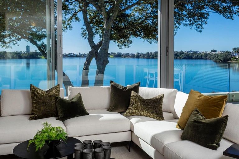 Photo of property in 15 Lake View Road, Takapuna, Auckland, 0622