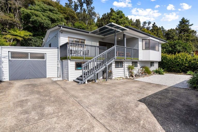 Photo of property in 123 Park Avenue, Whangamata, 3620