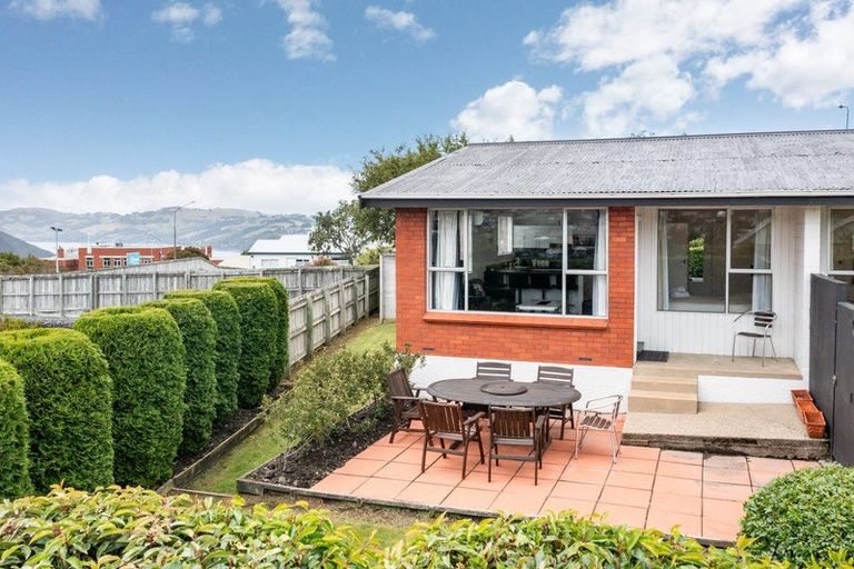 Photo of property in 6b Hereford Street, Roslyn, Dunedin, 9010