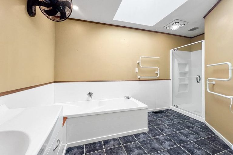 Photo of property in 11 Glasgow Street, St Andrews, Hamilton, 3200