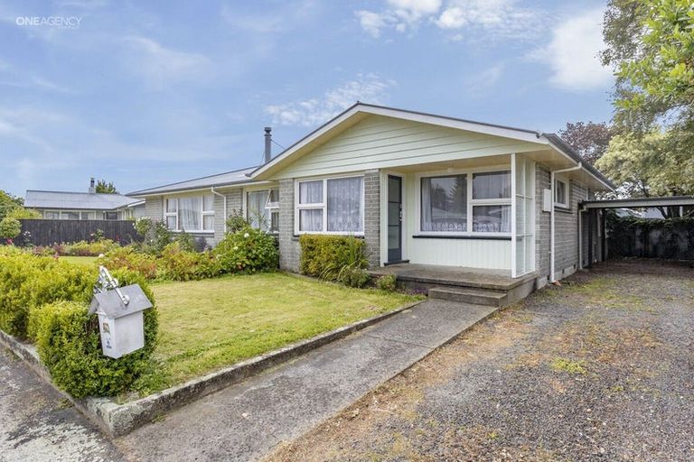 Photo of property in 4a Weston Place, Rangiora, 7400