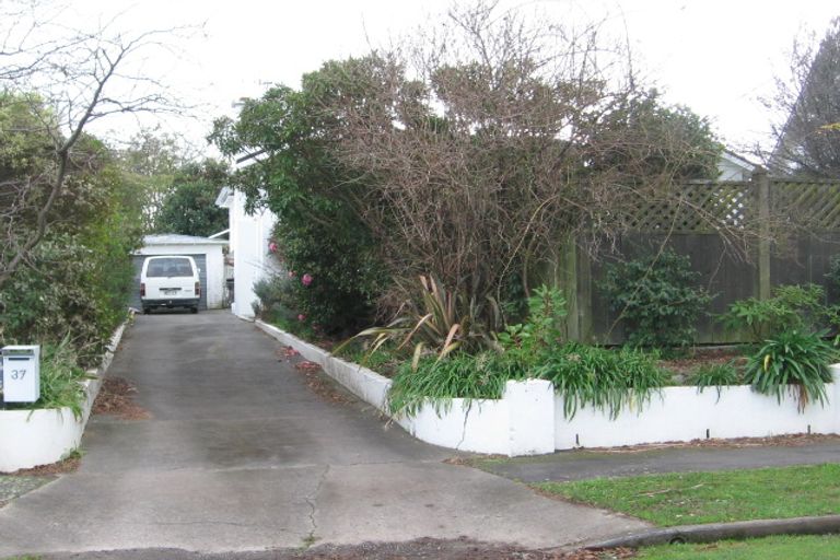 Photo of property in 37 Rongopai Street, Palmerston North, 4414