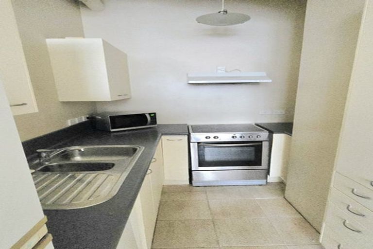 Photo of property in Haight Ashbury House, 1/11a Johnston Street, Wellington Central, Wellington, 6011