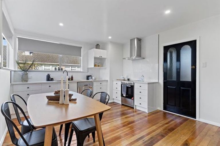 Photo of property in 3 Tay Place, Masterton, 5810