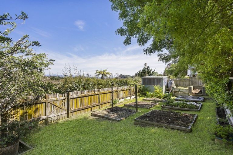 Photo of property in 39 Westwood Street, Bellevue, Tauranga, 3110