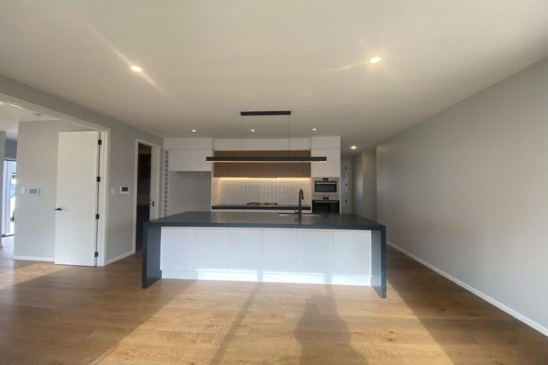 Photo of property in 12 Cutfield Lane, Kumeu, 0810