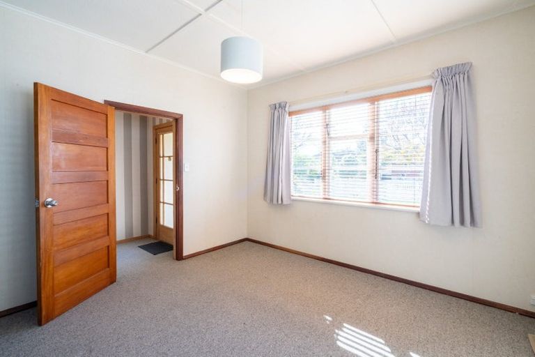 Photo of property in 40 Oxford Street, Hokowhitu, Palmerston North, 4410