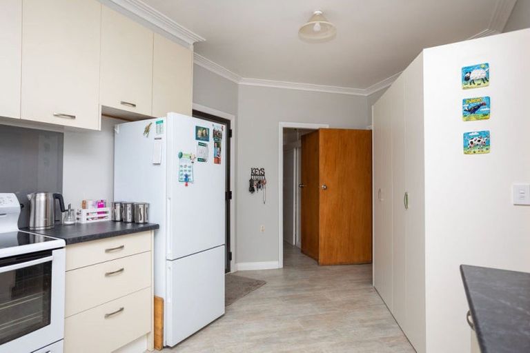 Photo of property in 80 Trafalgar Street, Dannevirke, 4930