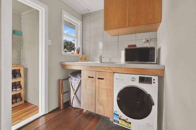 Photo of property in 24 Casey Avenue, Fairfield, Hamilton, 3214